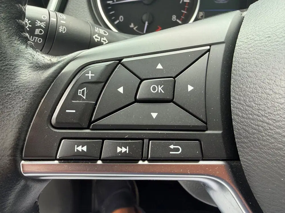 Nissan Qashqai 1.3 DIG-T N-Connecta 160pk Automaat uit 2020, foto 15