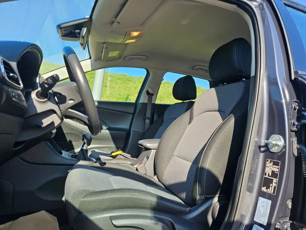 Hyundai i30 M6CA11 uit 2022, foto 15