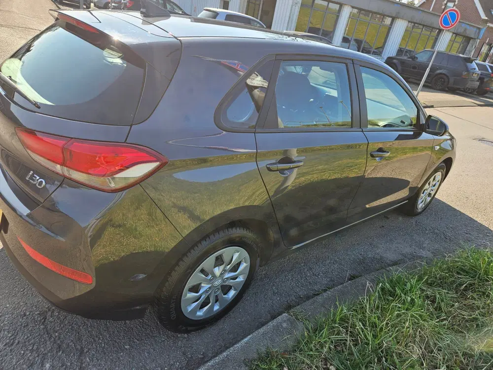 Hyundai i30 M6CA11 uit 2022, foto 7