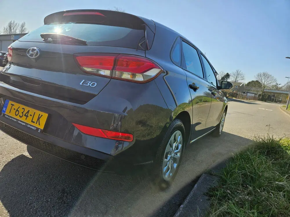 Hyundai i30 M6CA11 uit 2022, foto 8