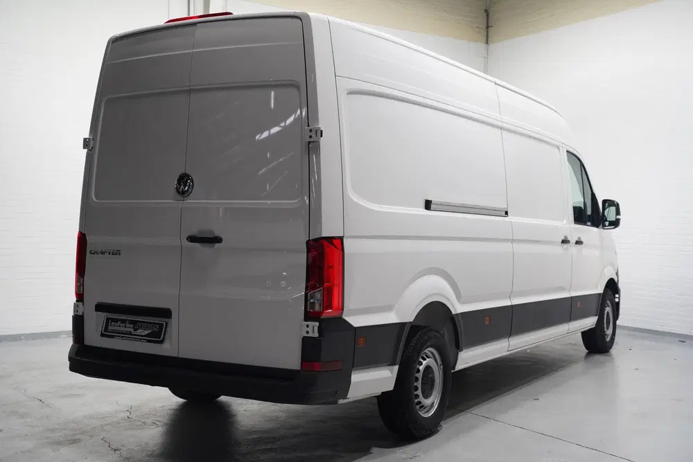 Volkswagen Crafter 2.0 TDI 140 pk L4H3 Airco uit 2023, foto 5