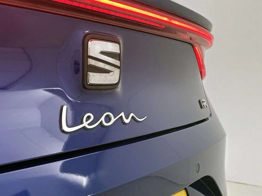 SEAT Leon 1.0 TSI FR Launch Edition uit 2020, foto 15