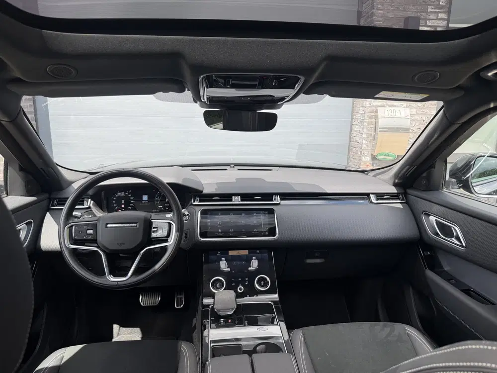 Land Rover Range Rover Velar 2.0 P400e R-Dynamic HSE 360-AWD uit 2021, foto 13