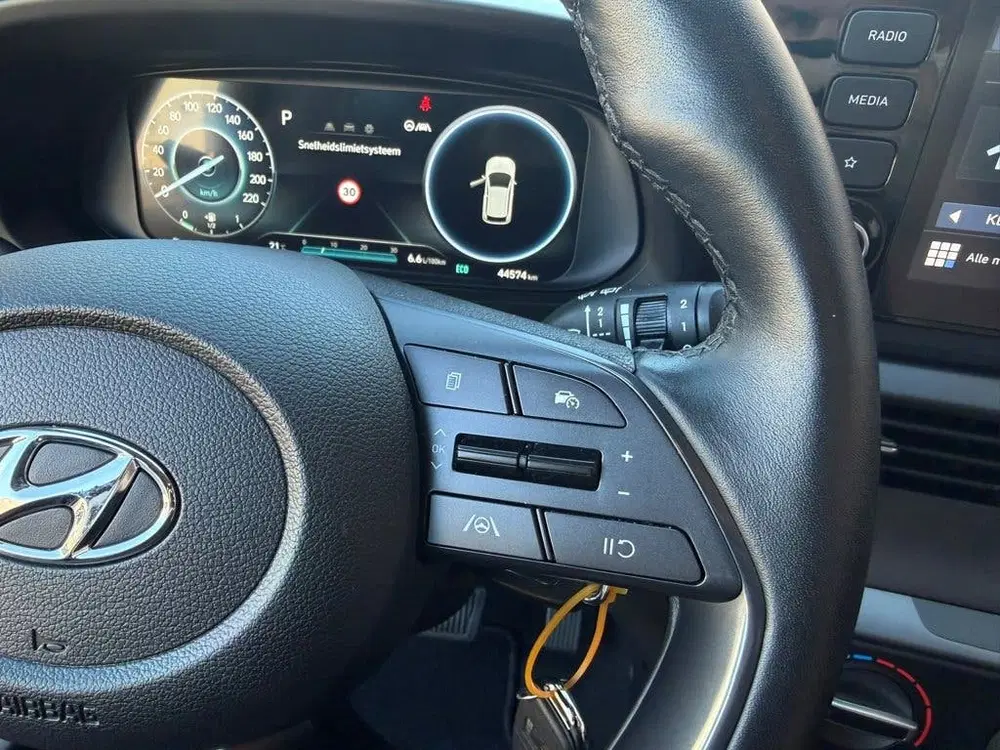Hyundai i20 1.0 T-GDI Comfort Smart Cruise-control Air uit 2023, foto 9