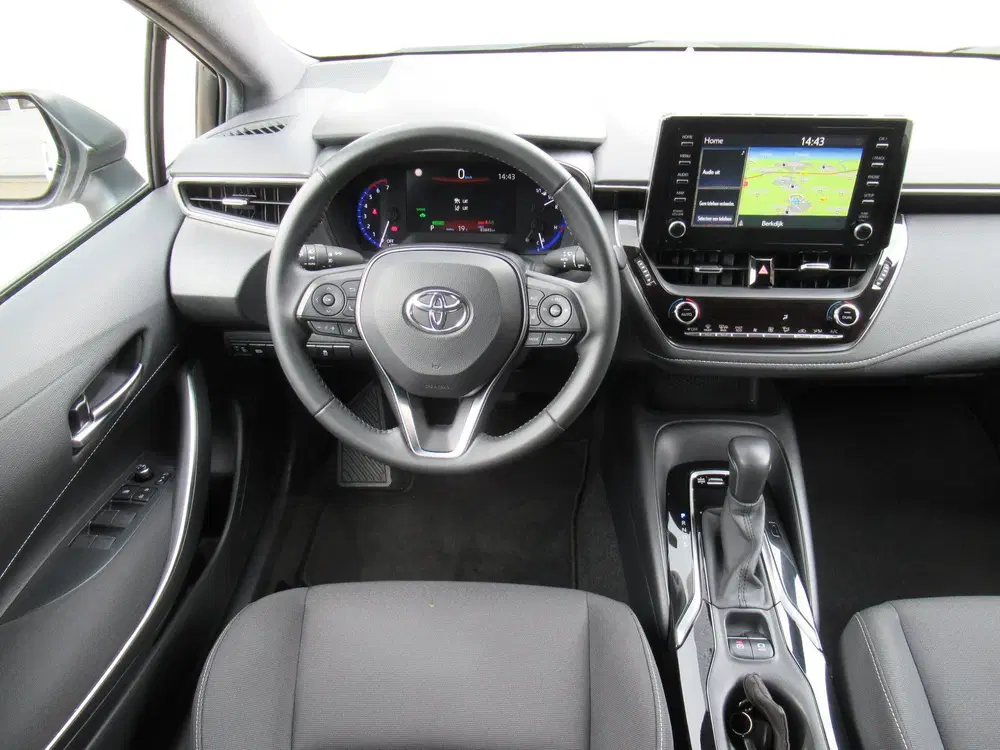 Toyota Corolla 1.8 Hybrid Dynamic AUTOMAAT uit 2019, foto 3