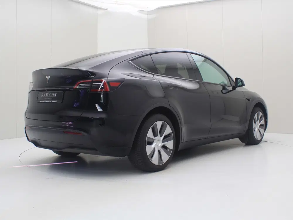 Tesla Model Y Standard RWD Plus 93.5% SoH [ AMD RYZEN+AU uit 2023, foto 2