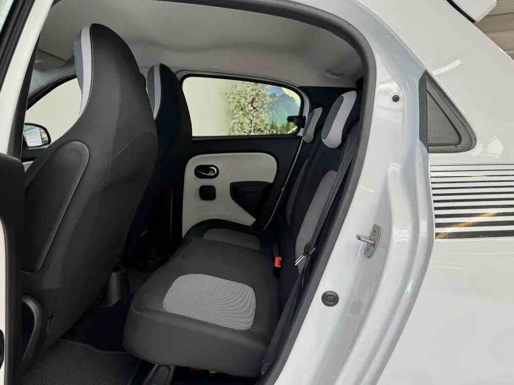 Renault Twingo 1.0 SCe Collection uit 2019, foto 8