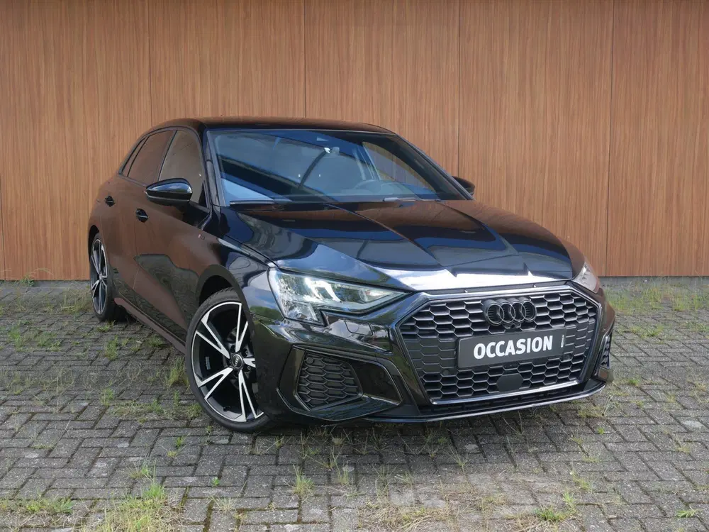 Audi A3 uit 2020, foto 3