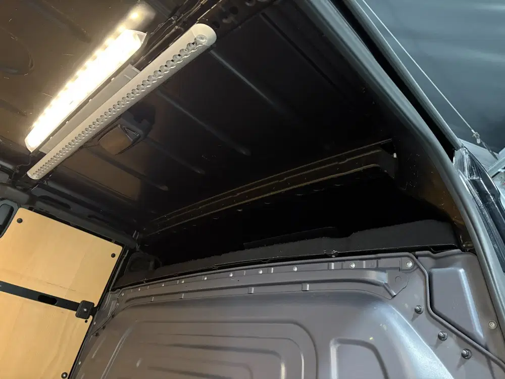 Mercedes-Benz Sprinter 319 1.9 CDI L3H2 RWD uit 2023, foto 14