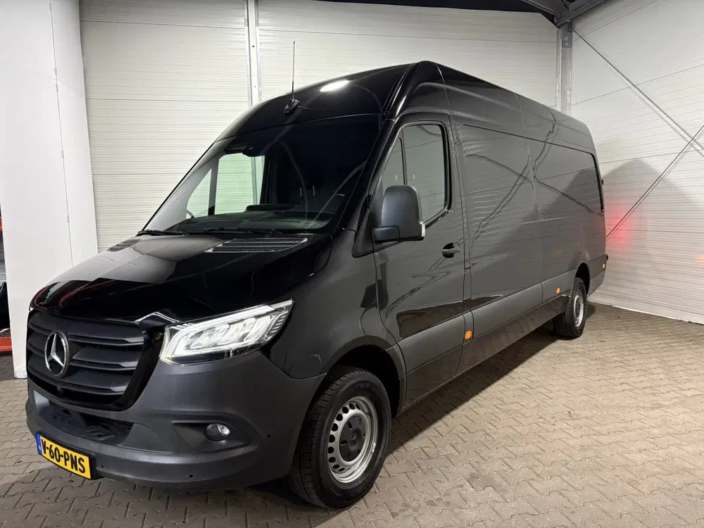 Mercedes-Benz Sprinter 319 1.9 CDI L3H2 RWD uit 2023, foto 3