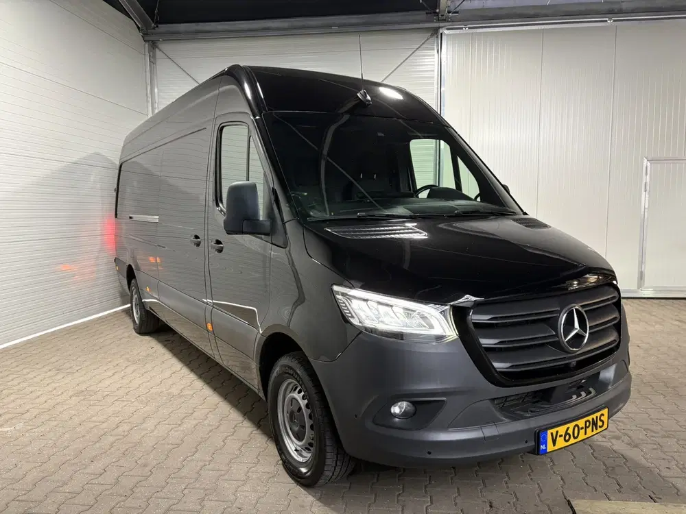 Mercedes-Benz Sprinter 319 1.9 CDI L3H2 RWD uit 2023, foto 5