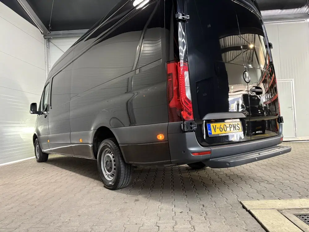Mercedes-Benz Sprinter 319 1.9 CDI L3H2 RWD uit 2023, foto 8