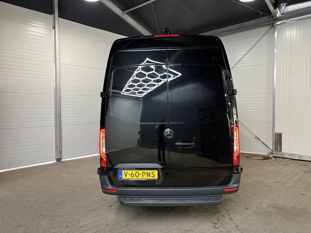 Mercedes-Benz Sprinter 319 1.9 CDI L3H2 RWD uit 2023, foto 9