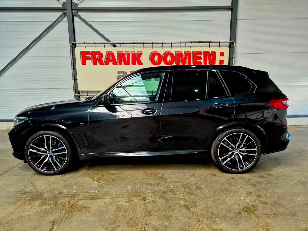 BMW X5 XDrive40i High Executive M-Sport + Panoram uit 2019, foto 2