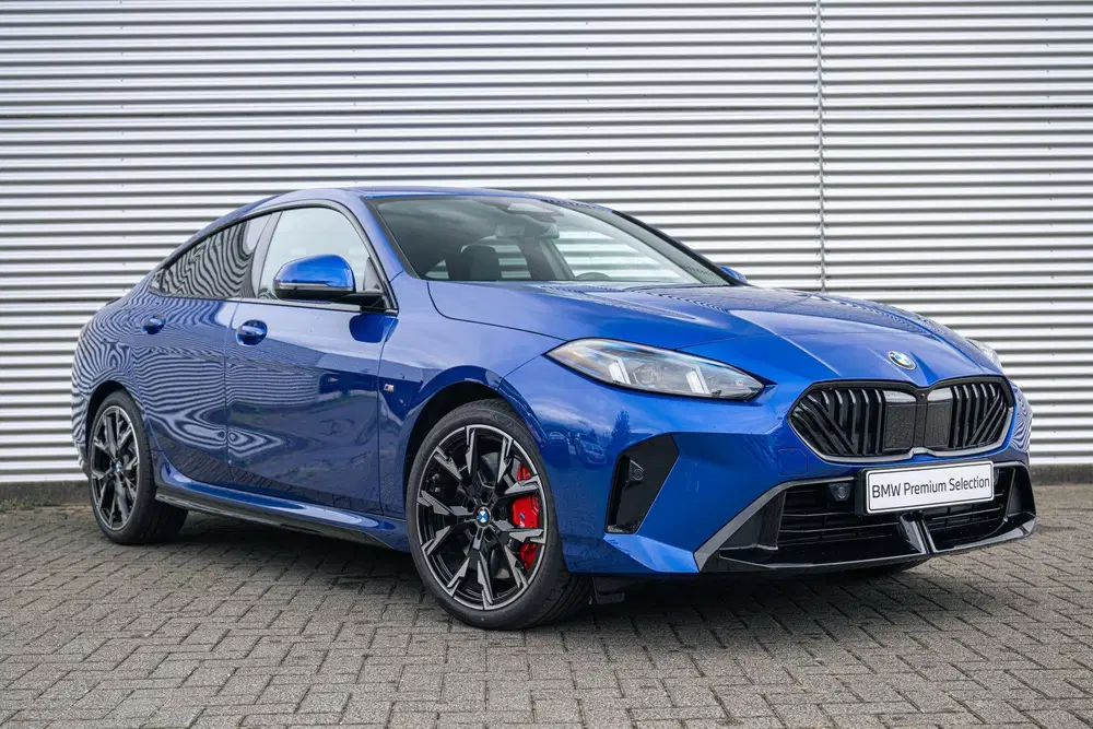 BMW 2-serie Coupé 220 M Sport Automaat uit 2025, foto 12
