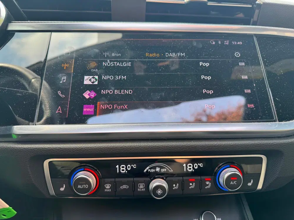 Audi Q3 35 TFSI 2X S Line Pano Matrix Camera Leder uit 2019, foto 10