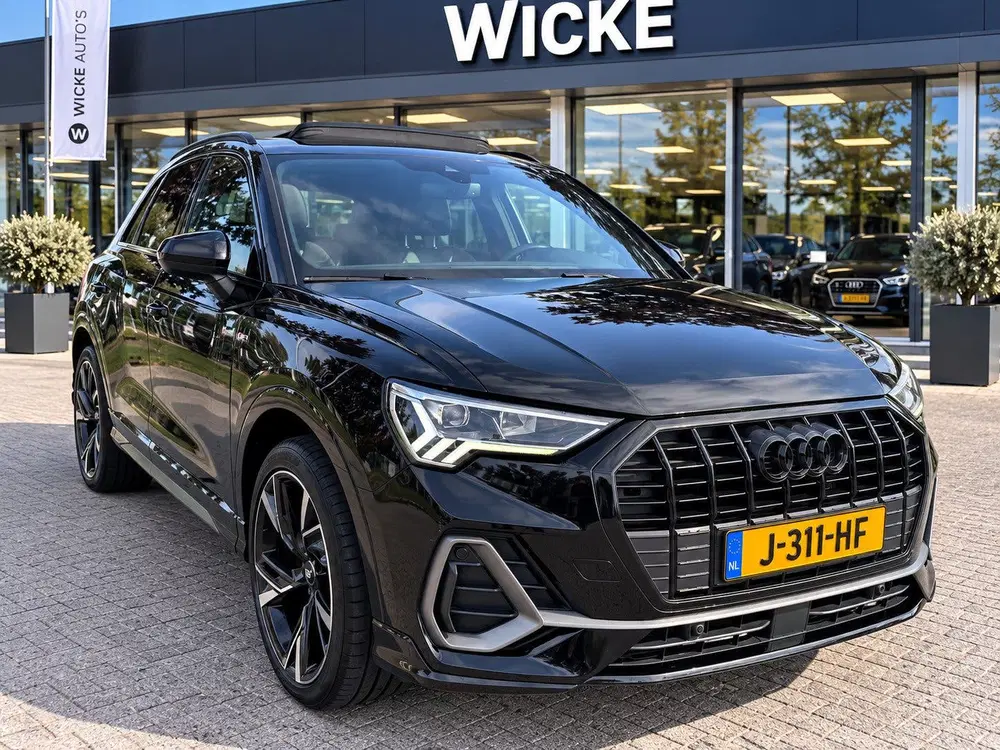 Audi Q3 35 TFSI 2X S Line Pano Matrix Camera Leder uit 2019, foto 4