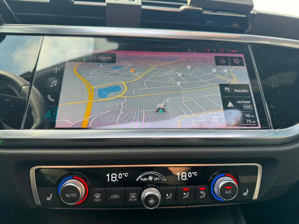 Audi Q3 35 TFSI 2X S Line Pano Matrix Camera Leder uit 2019, foto 9