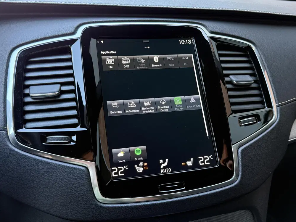 Volvo XC90 2.0 T8 Recharge AWD 445pk R-Design uit 2022, foto 9