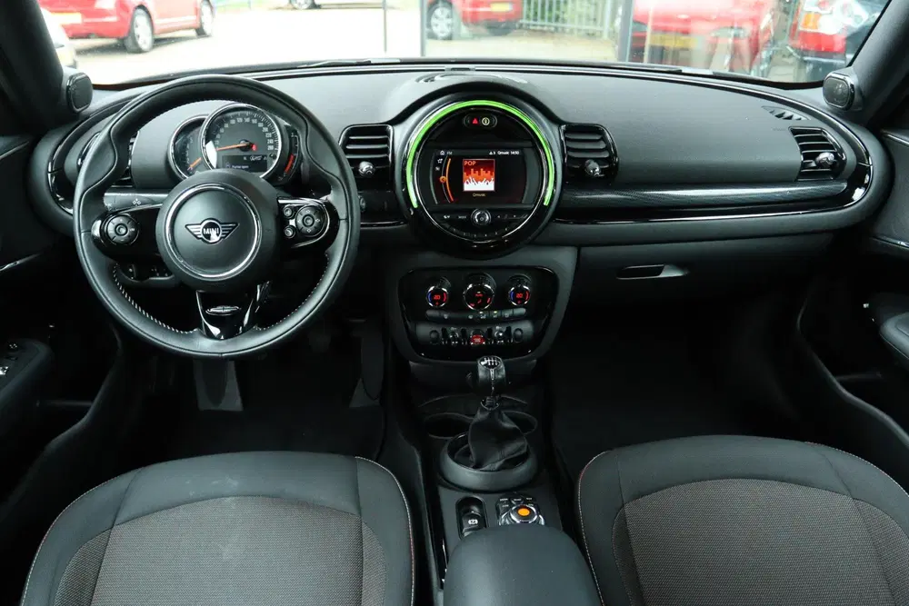 Mini Clubman MINI CLUBMAN 1.5 ONE D BUSINESS EDITION uit 2020, foto 12