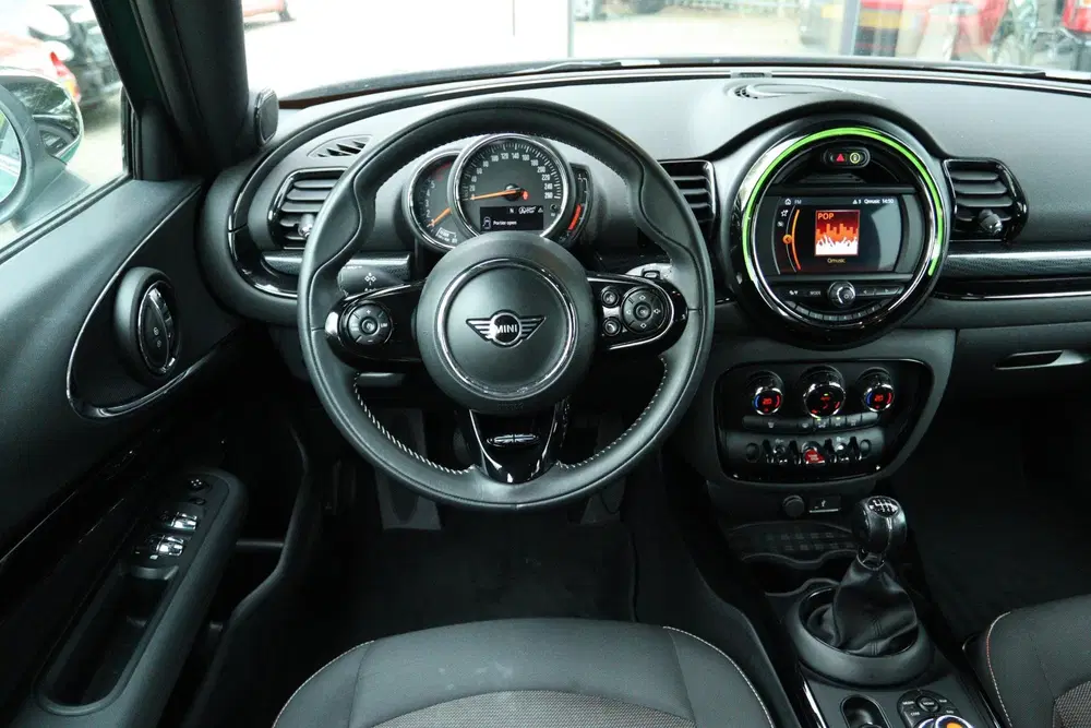 Mini Clubman MINI CLUBMAN 1.5 ONE D BUSINESS EDITION uit 2020, foto 15