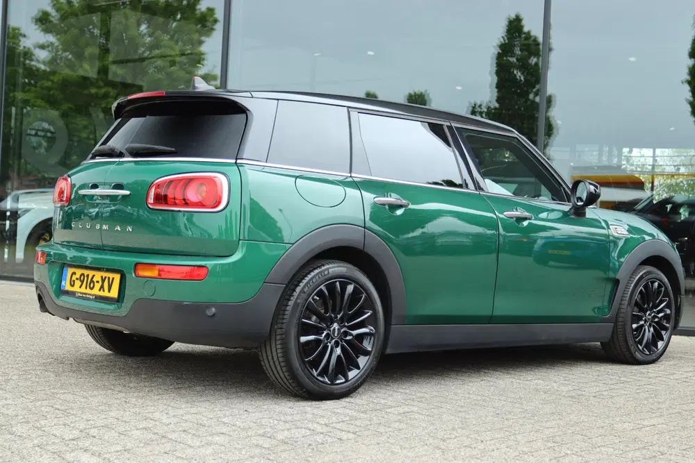 Mini Clubman MINI CLUBMAN 1.5 ONE D BUSINESS EDITION uit 2020, foto 2