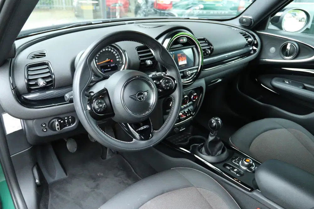 Mini Clubman MINI CLUBMAN 1.5 ONE D BUSINESS EDITION uit 2020, foto 3