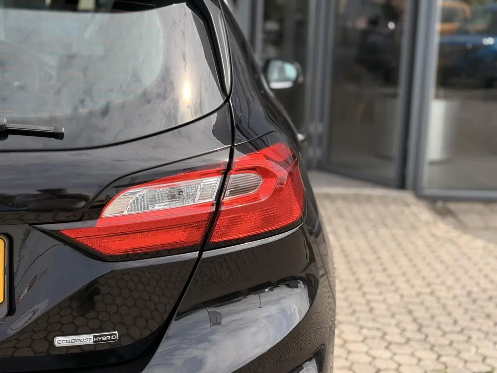 Ford Fiesta 1.0 EcoBoost Hybrid Titanium PARKEERSENSOR uit 2023, foto 8