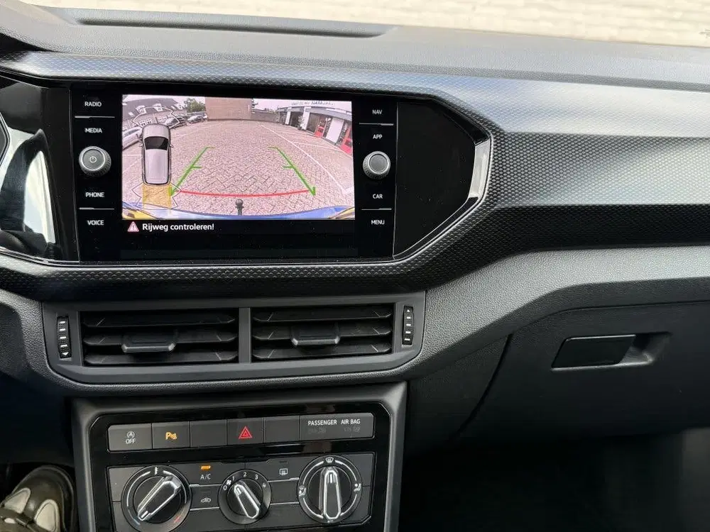 Volkswagen T-Cross 1.0 TSI Life (bj 2022) uit 2022, foto 12