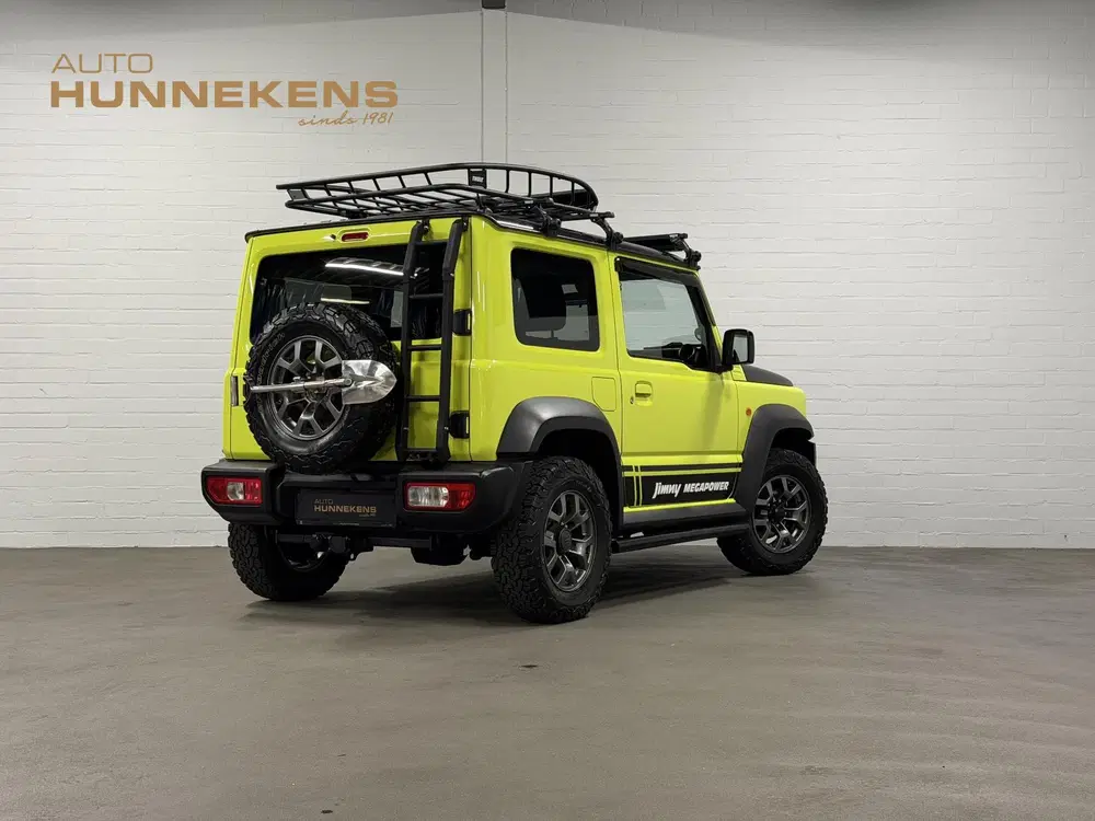 Suzuki Jimny 1.5 Stijl 4 persoons uit 2019, foto 2