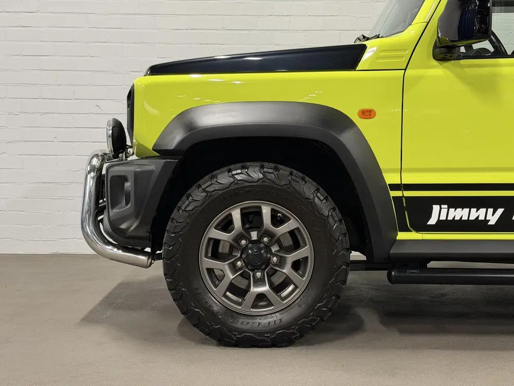 Suzuki Jimny 1.5 Stijl 4 persoons uit 2019, foto 7