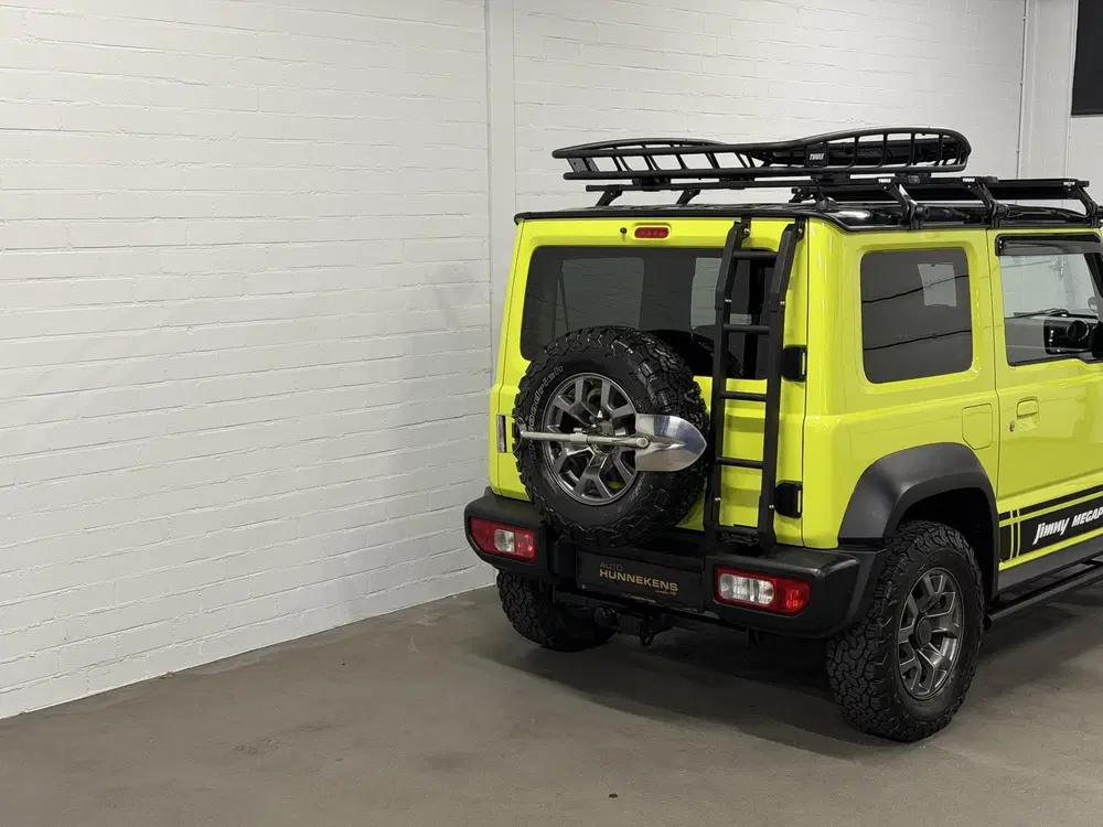 Suzuki Jimny 1.5 Stijl 4 persoons uit 2019, foto 9