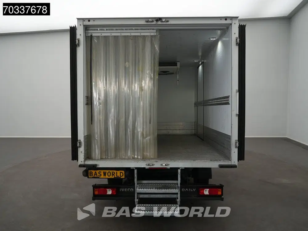 Iveco Daily Automaat Koel uit 2022, foto 10