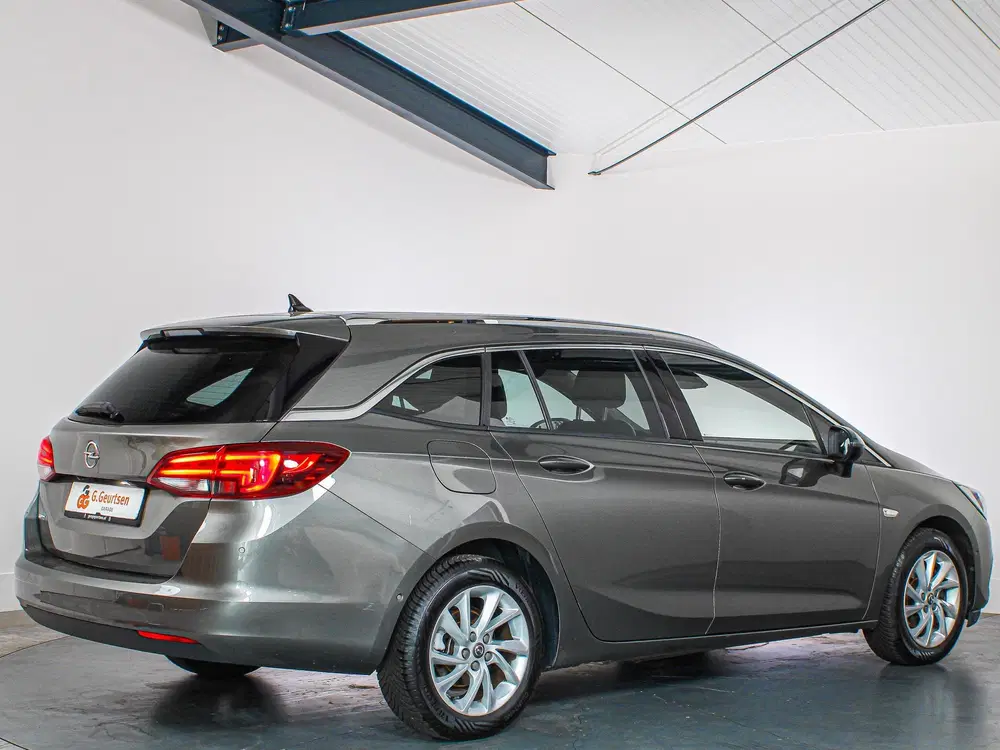 Opel Astra 1.2T 110PK Elegance Camera uit 2020, foto 2