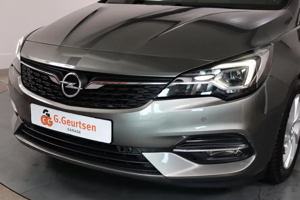Opel Astra 1.2T 110PK Elegance Camera uit 2020, foto 9