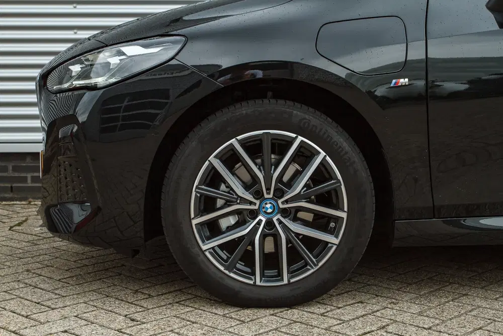 BMW 2-serie Active Tourer 225e xDrive M Sport Automaat uit 2025, foto 4
