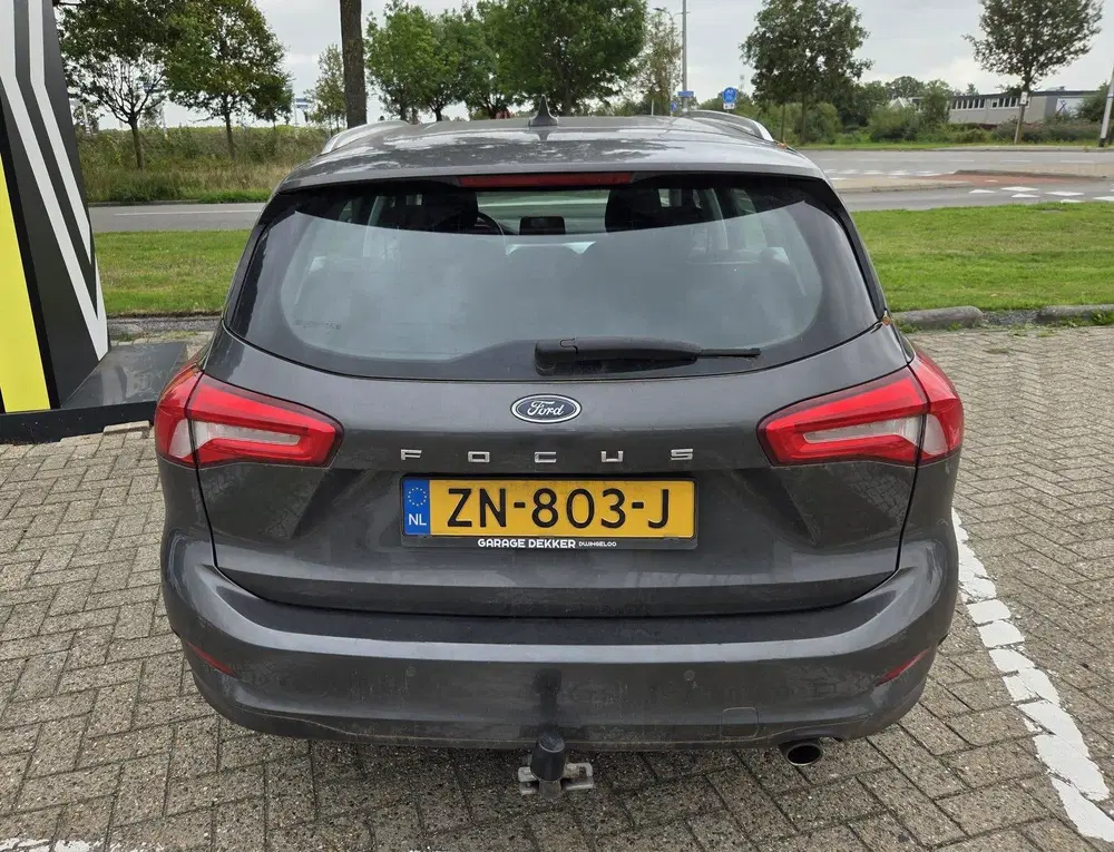 Ford Focus 1.0 EcoBoost Trend Edition Business uit 2019, foto 8