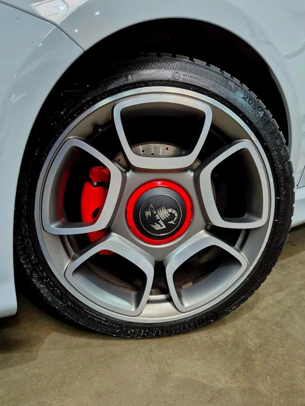 Abarth 500C 1.4 T-Jet Abarth 165PK 595 Turismo 70th An uit 2020, foto 10