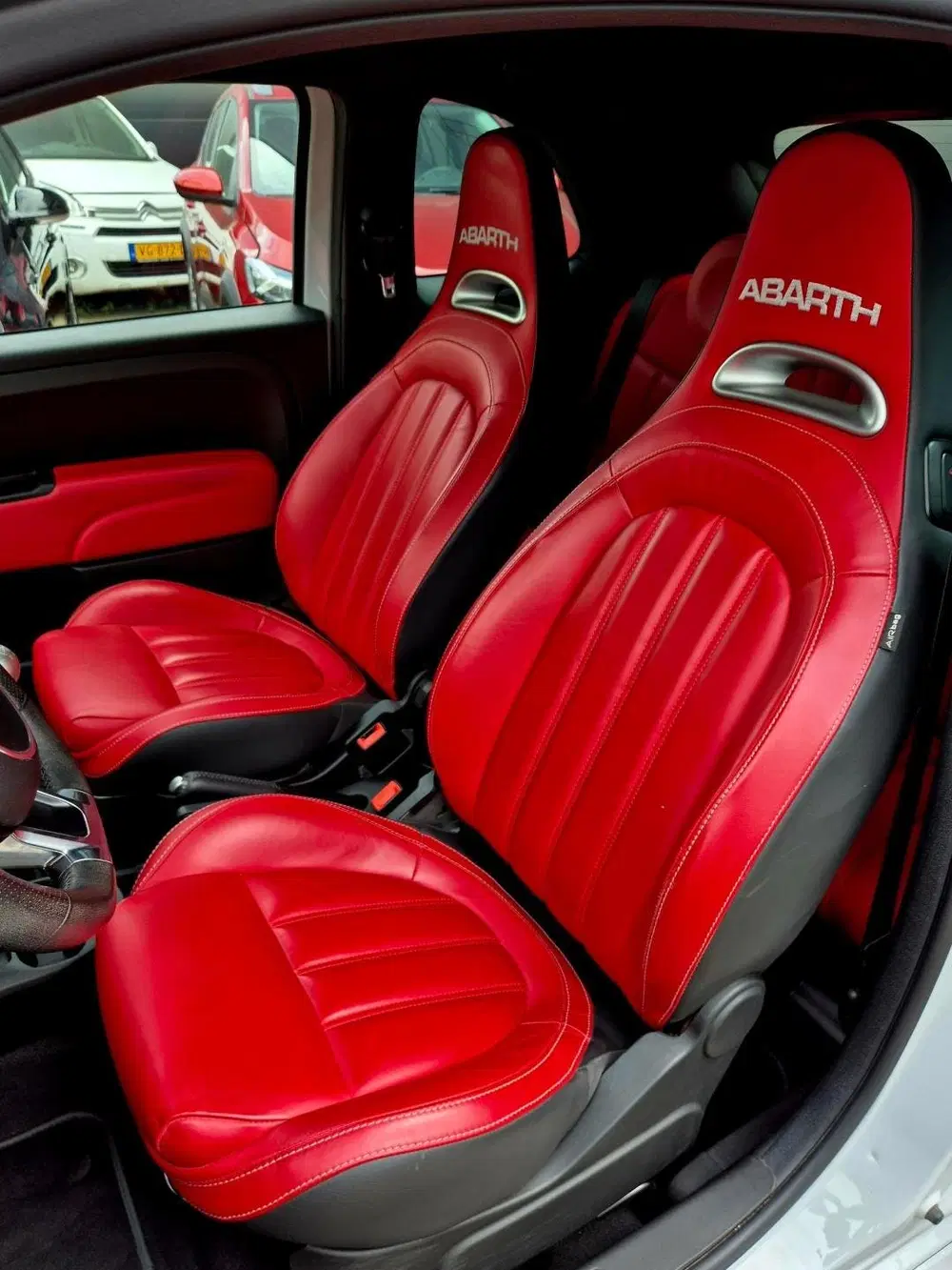 Abarth 500C 1.4 T-Jet Abarth 165PK 595 Turismo 70th An uit 2020, foto 5