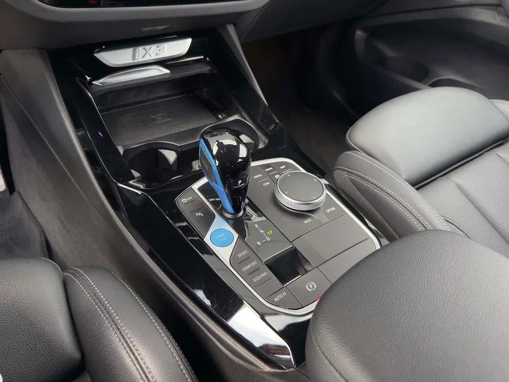 BMW iX3 Executive 80 kWh M Sport [SOH 98 uit 2022, foto 14