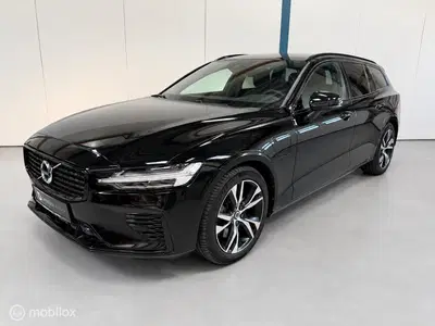 Volvo V60 2.0 T6 Plug-in hybrid AWD Plus Dark LONG R uit 2022