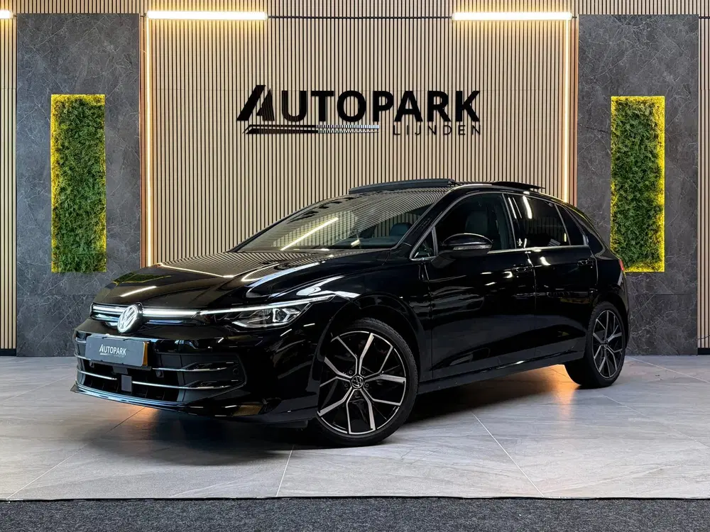Volkswagen Golf 1.5 eTSI 50 Jahre uit 2024