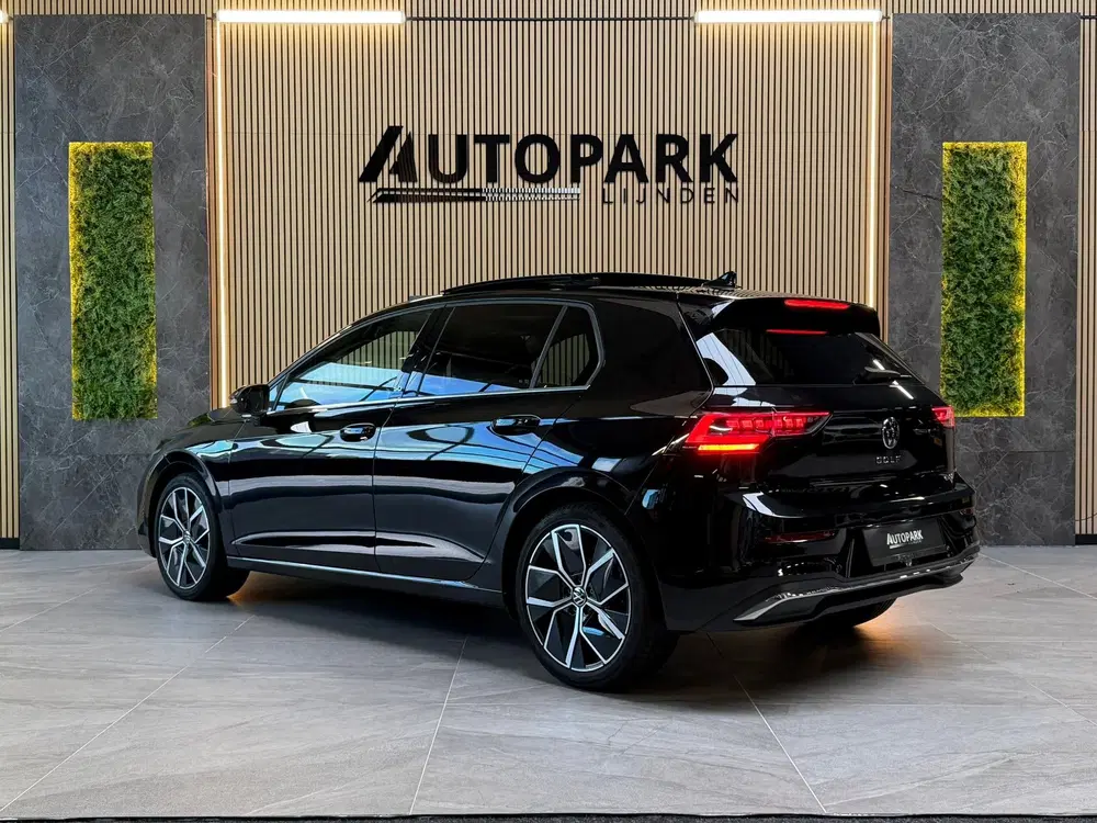 Volkswagen Golf 1.5 eTSI 50 Jahre uit 2024, foto 3