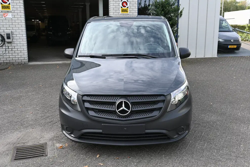 Mercedes-Benz Vito 114 CDI L2 DC Tourer Camera uit 2022, foto 2