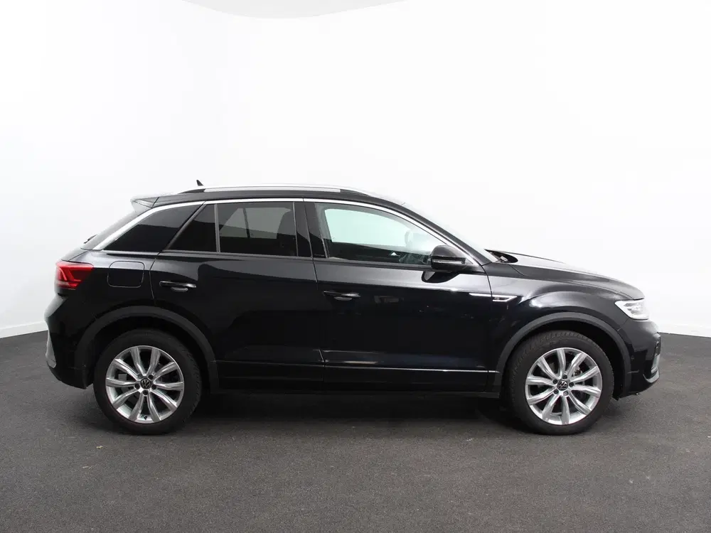 Volkswagen T-Roc 1.5 TSI 150pk Automaat R-Line Edition Navi uit 2025, foto 6