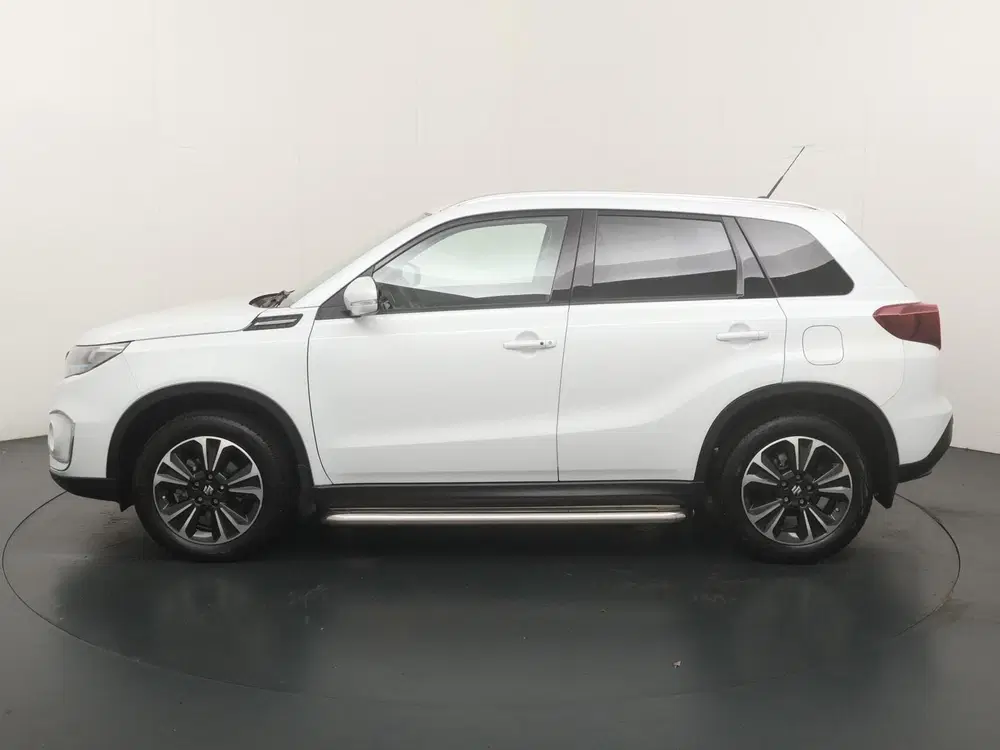 Suzuki Vitara 1.4 Boosterjet Style Smart Hybrid uit 2023, foto 2