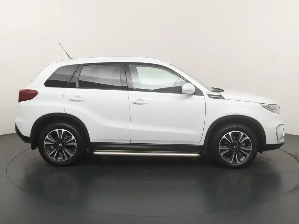 Suzuki Vitara 1.4 Boosterjet Style Smart Hybrid uit 2023, foto 6