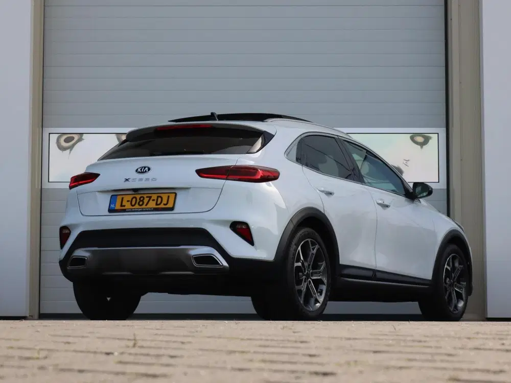 Kia XCeed 1.5 T-GDI 160PK MHEV ExecutiveLine uit 2021, foto 2