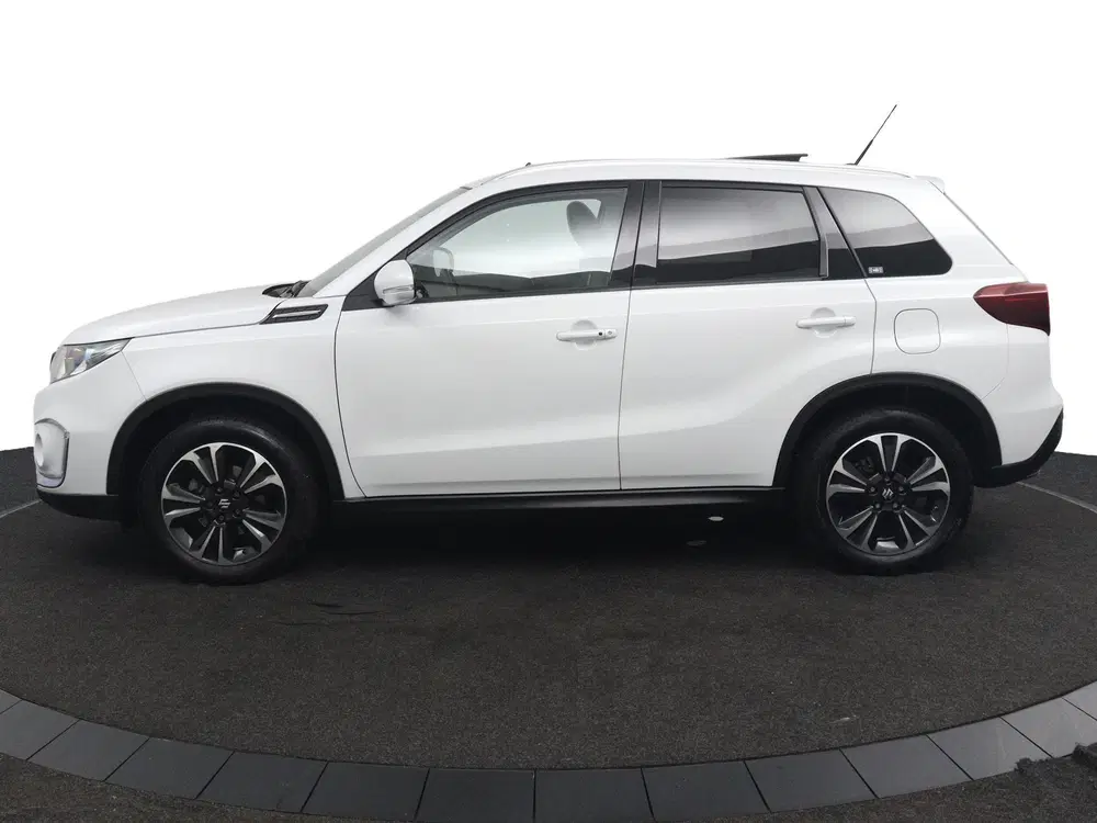 Suzuki Vitara 1.0 Boosterjet Stijl uit 2020, foto 3