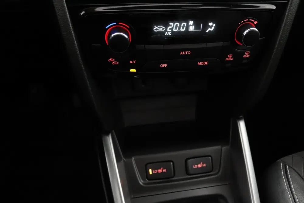 Suzuki Vitara 1.0 Boosterjet Stijl uit 2020, foto 7